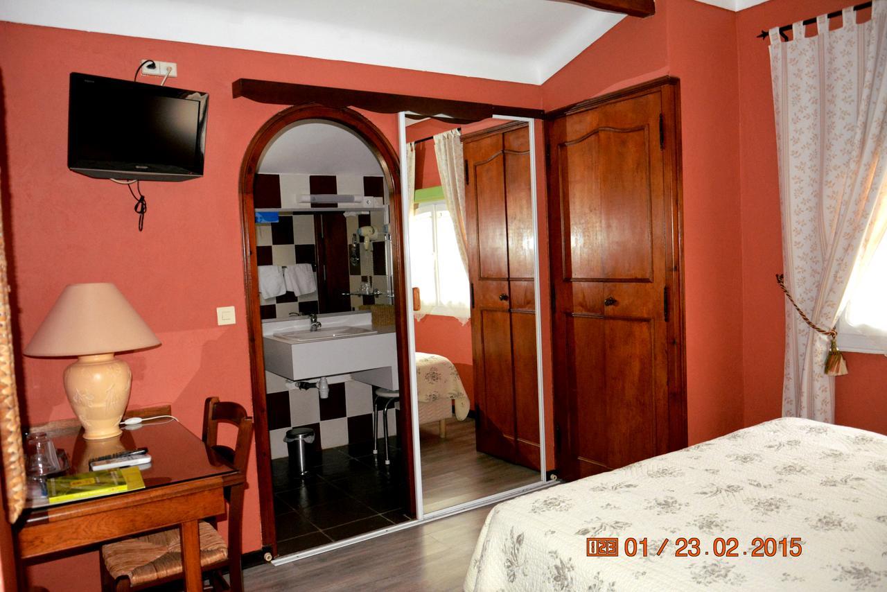 Le Mas De La Feniere Arles Ngoại thất bức ảnh