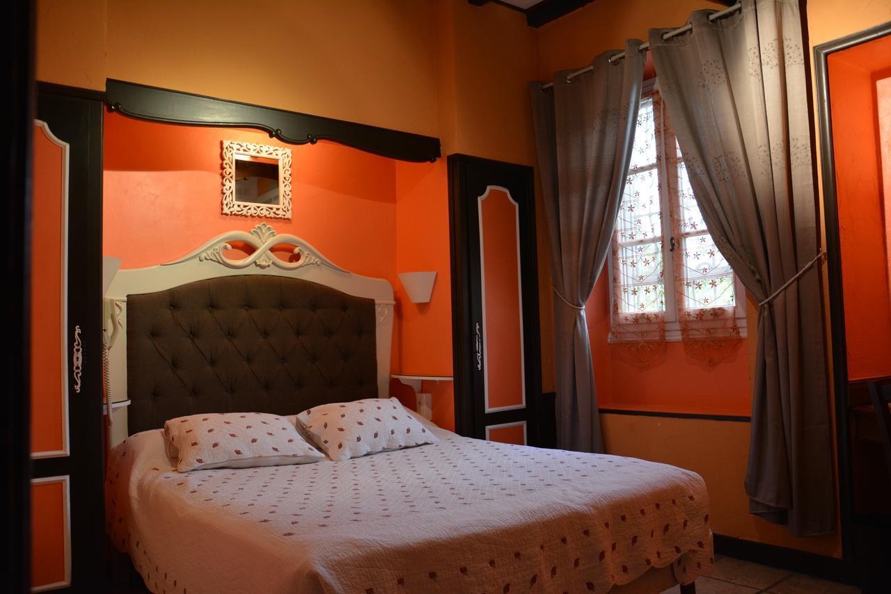 Le Mas De La Feniere Arles Ngoại thất bức ảnh