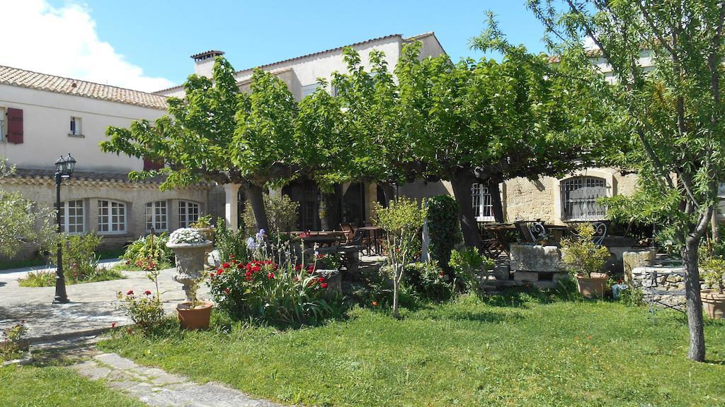 Le Mas De La Feniere Arles Ngoại thất bức ảnh